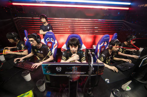 还能感染身 还能感染身