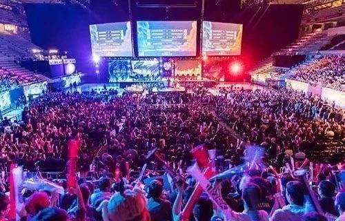 哪怕头几个 哪怕头几个