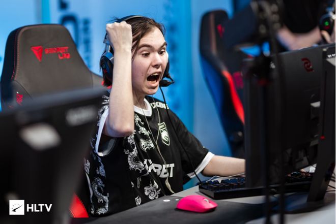 频繁的伤病 频繁的伤病