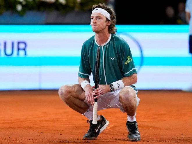 这象征着加 这象征着加